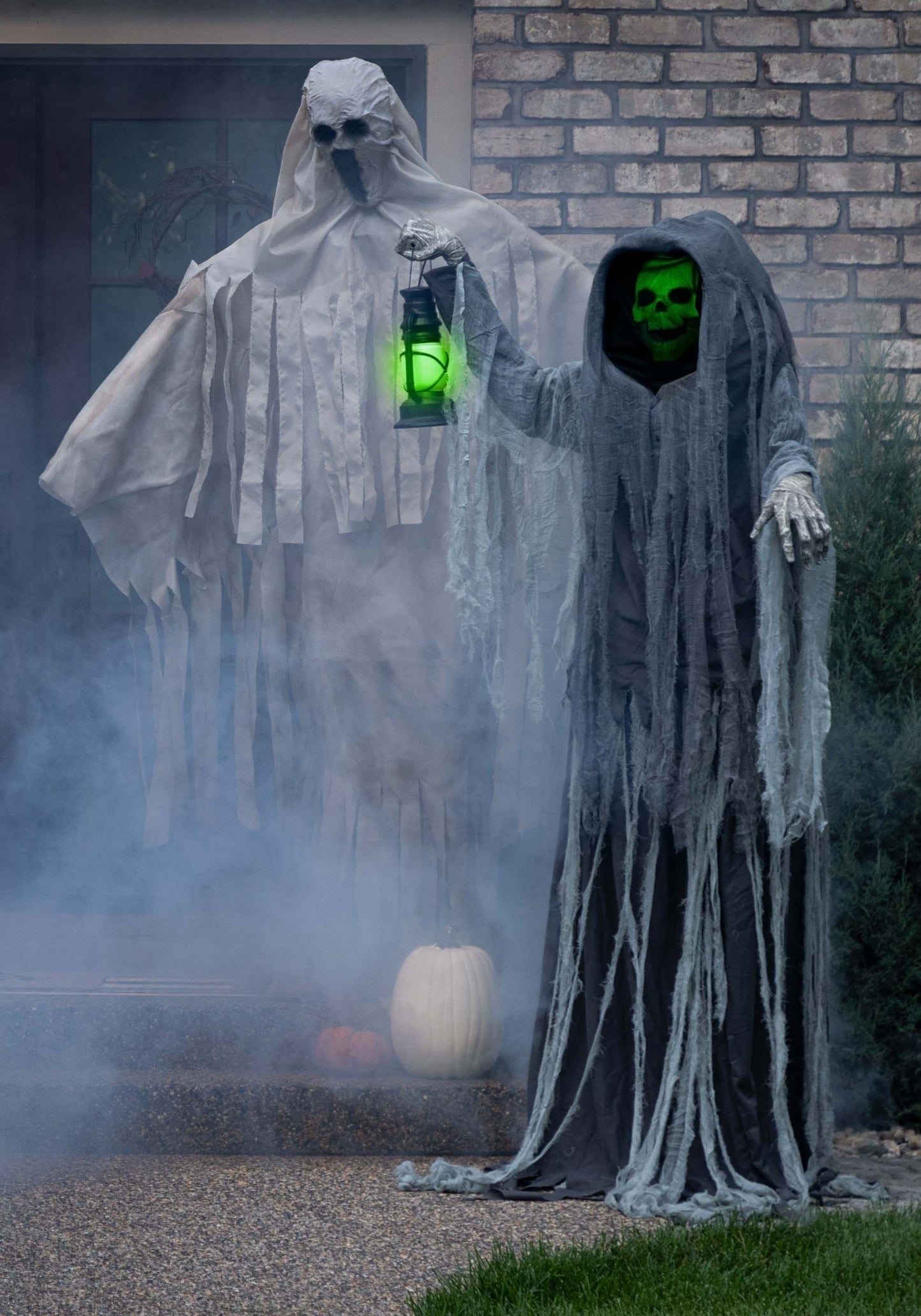 Animated Looming Phantom