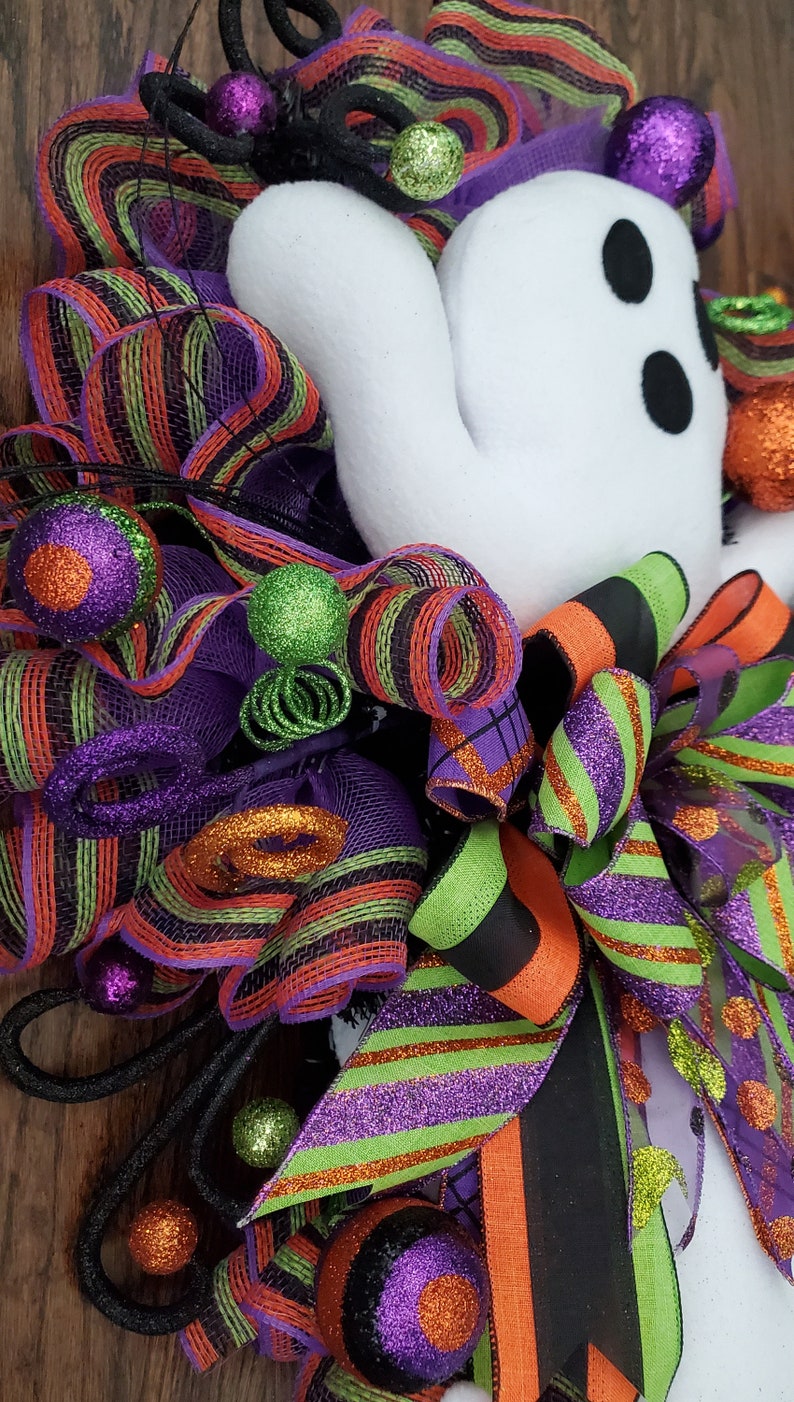Ghost wreath, ghost swag, Halloween wreath, halloween wreath for front door, halloween ghost wreath,ghost decor,halloween swag
