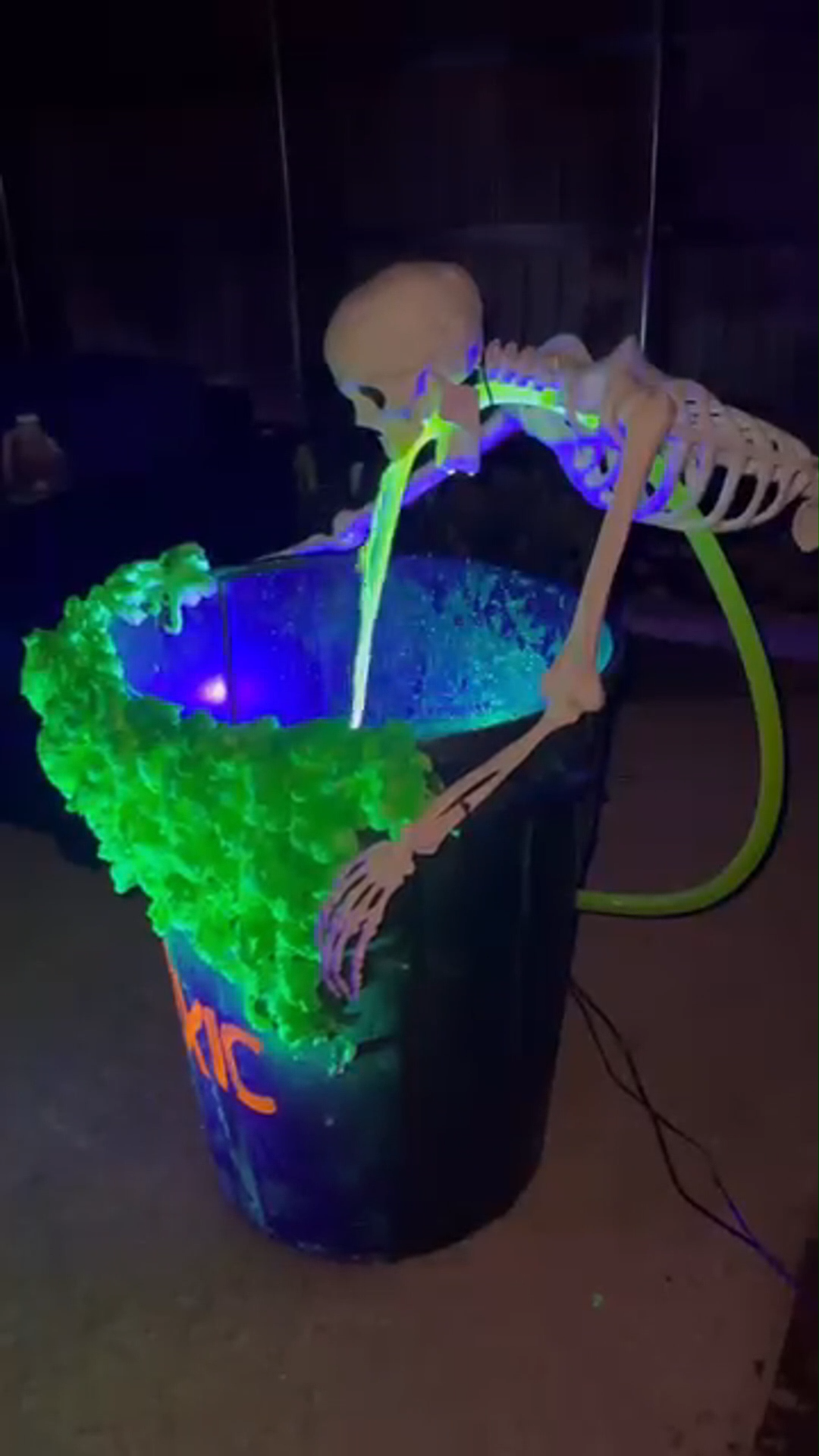 💝✨DIY Puking Skeleton Build