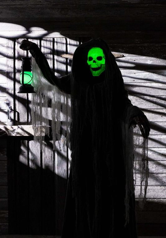Animated Looming Phantom