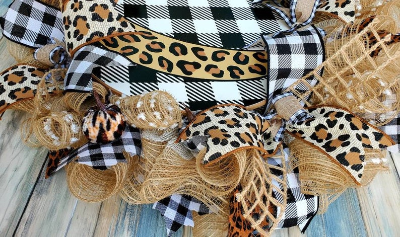 Leopard print fall wreath, leopard print Halloween wreath, farmhouse fall wreath, farmhouse Halloween wreath, halloween farmhouse wreath