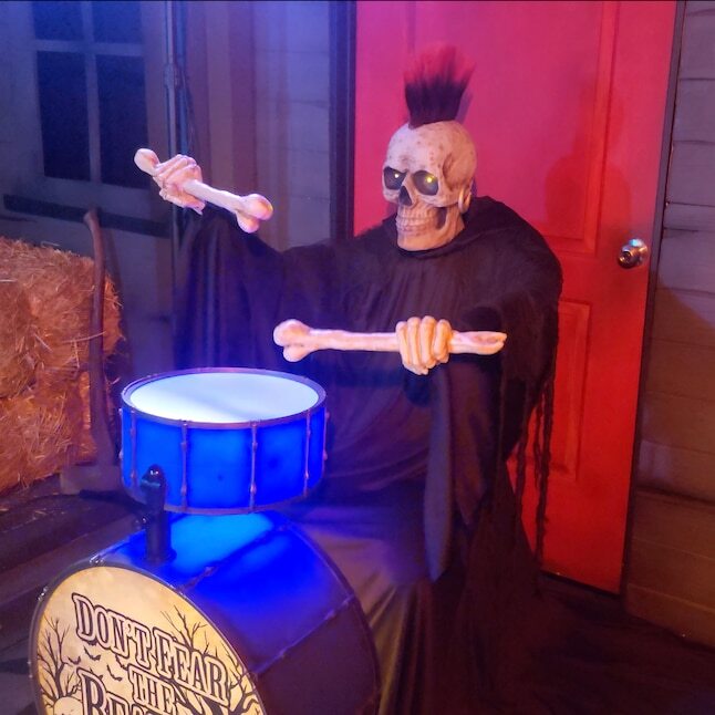 4-ft Animatronic Bluetooth Reaper with Band Drums