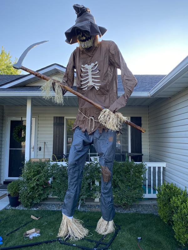 12-ft Lighted Animatronic Scarecrow