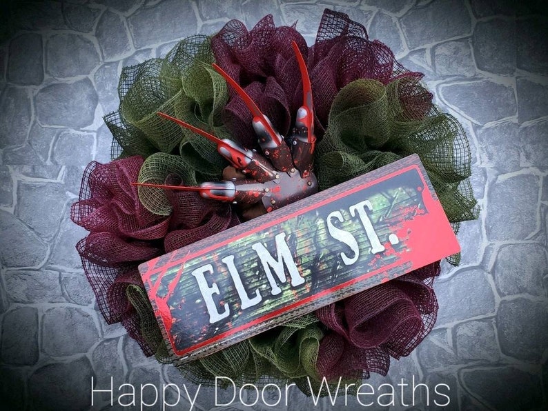 Freddy krueger wreath,Halloween wreath,horror movie decor,halloween wreath for front door,nightmare on elm street,Freddy wreath