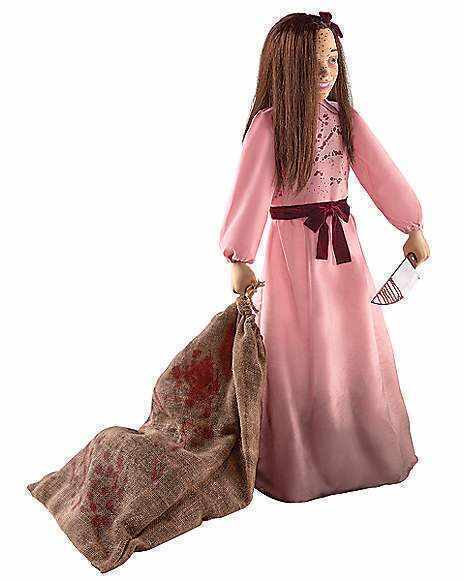 The girl with the cloth bag Animatronic