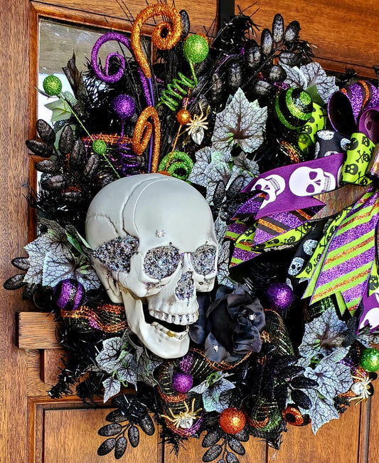 Skull wreath, halloween wreath, skull decor, skeleton wreath, halloween decor, spooky wreath, bling halloween wreath, glam halloween wreath