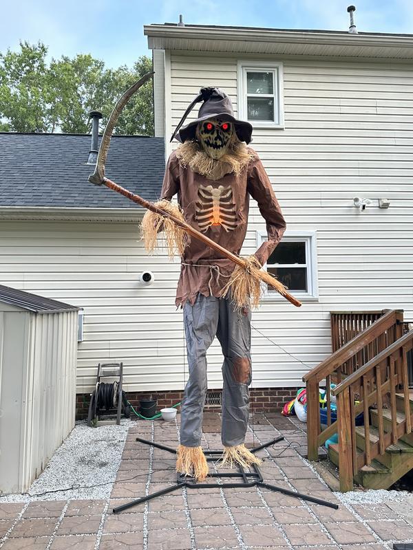 12-ft Lighted Animatronic Scarecrow