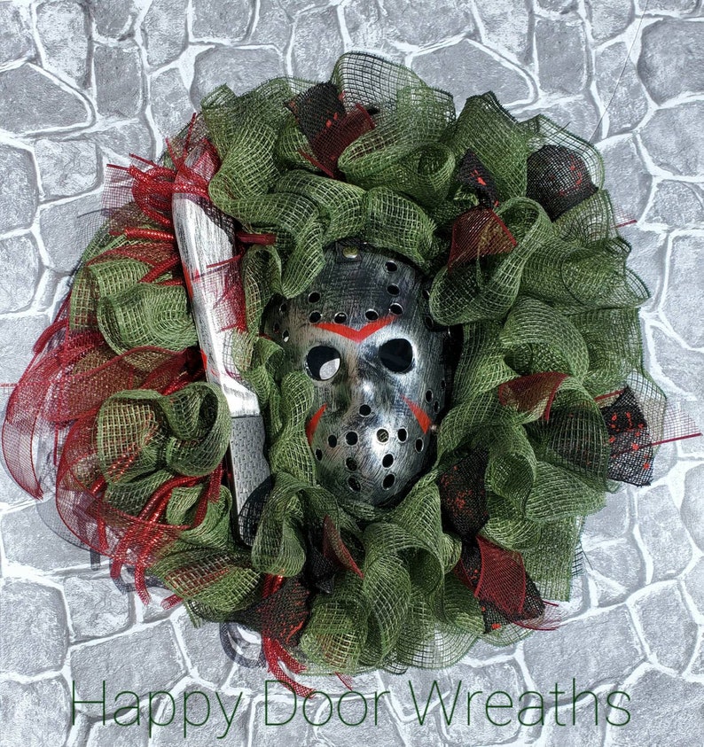 Jason wreath, Jason halloween wreath, halloween wreath, halloween front door wreath, horror movie classics, Friday the 13th wreath