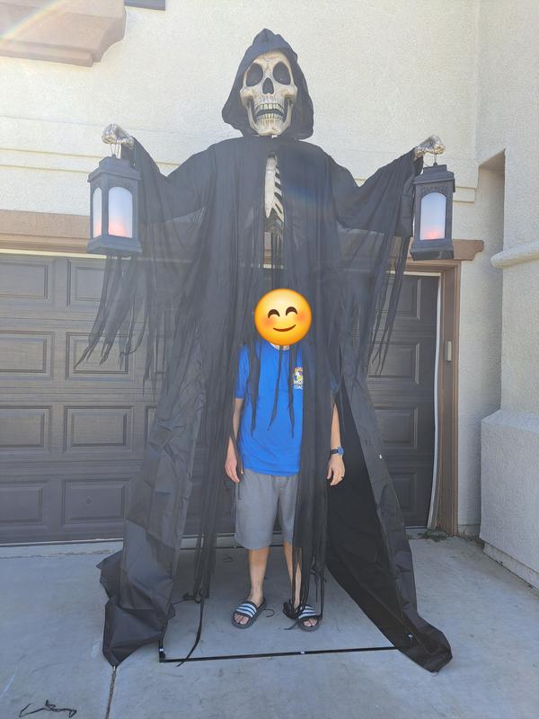 10' Pre-Lit Skeleton Arch