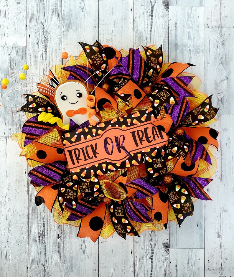 Candy corn wreath, ghost wreath, candy corn halloween wreath, halloween wreath, ghost wreath,halloween wreath for front door,halloween decor