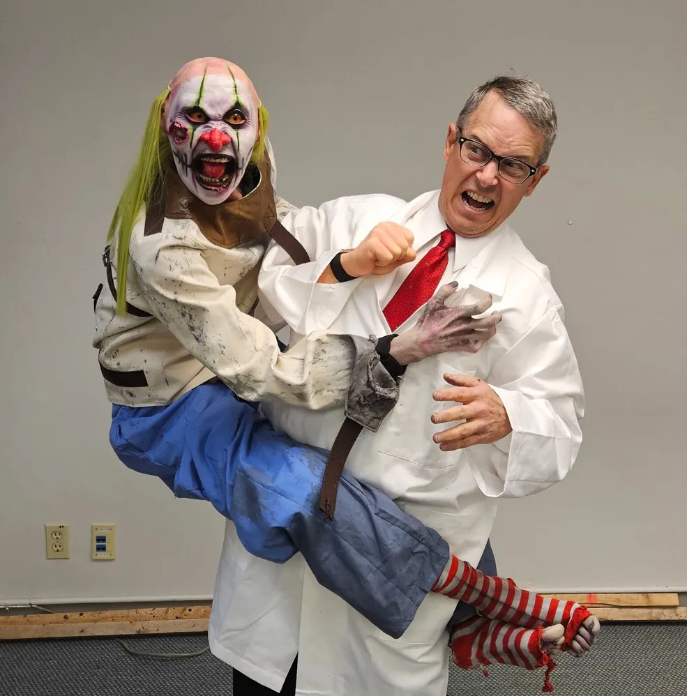Psych Ward Psy-Co Attack Clown Puppet